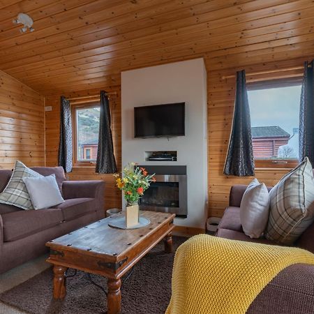 Chalet Loch Leven Lodge 10 By Interhome Kinross Bagian luar foto