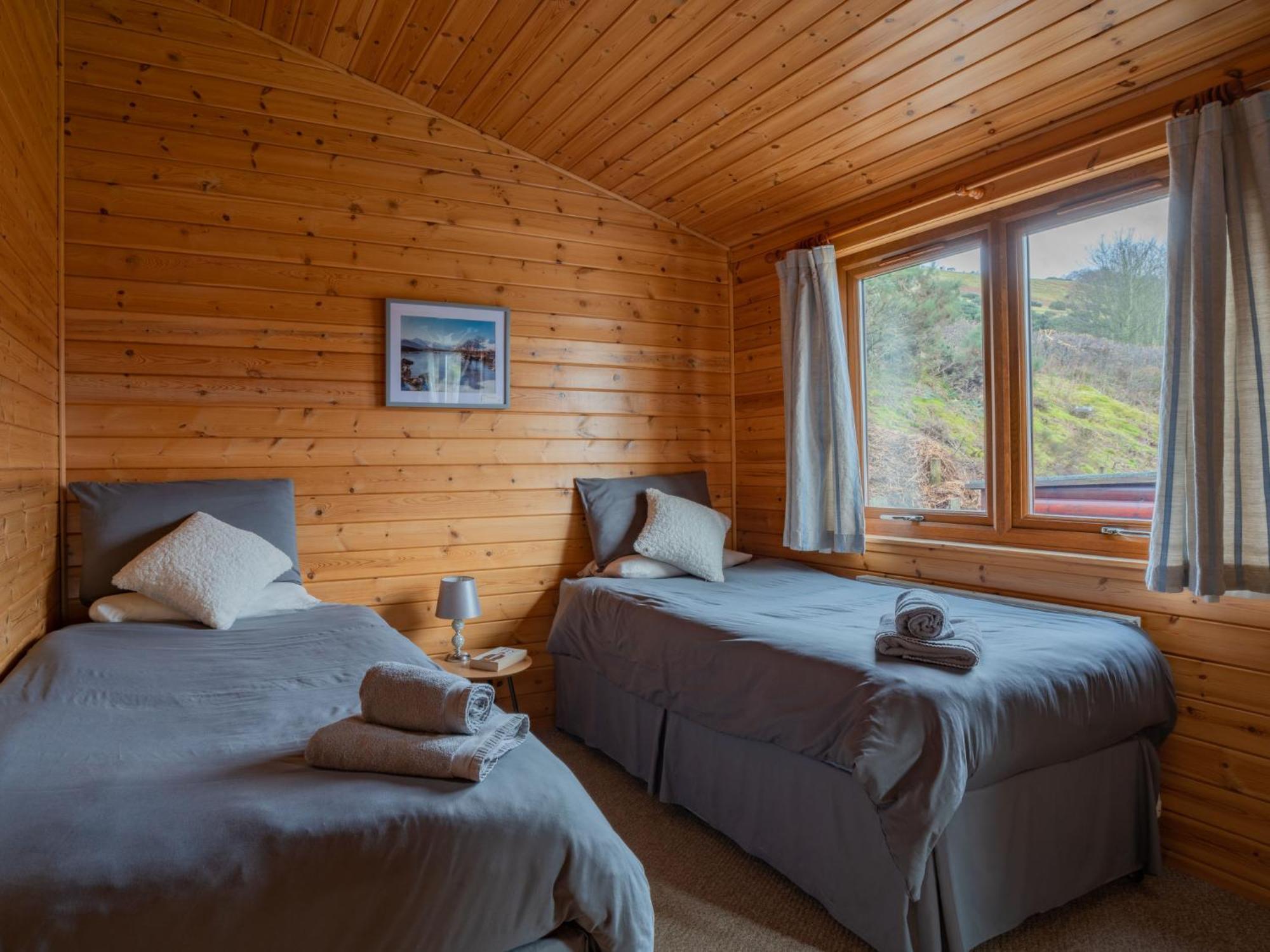 Chalet Loch Leven Lodge 10 By Interhome Kinross Bagian luar foto