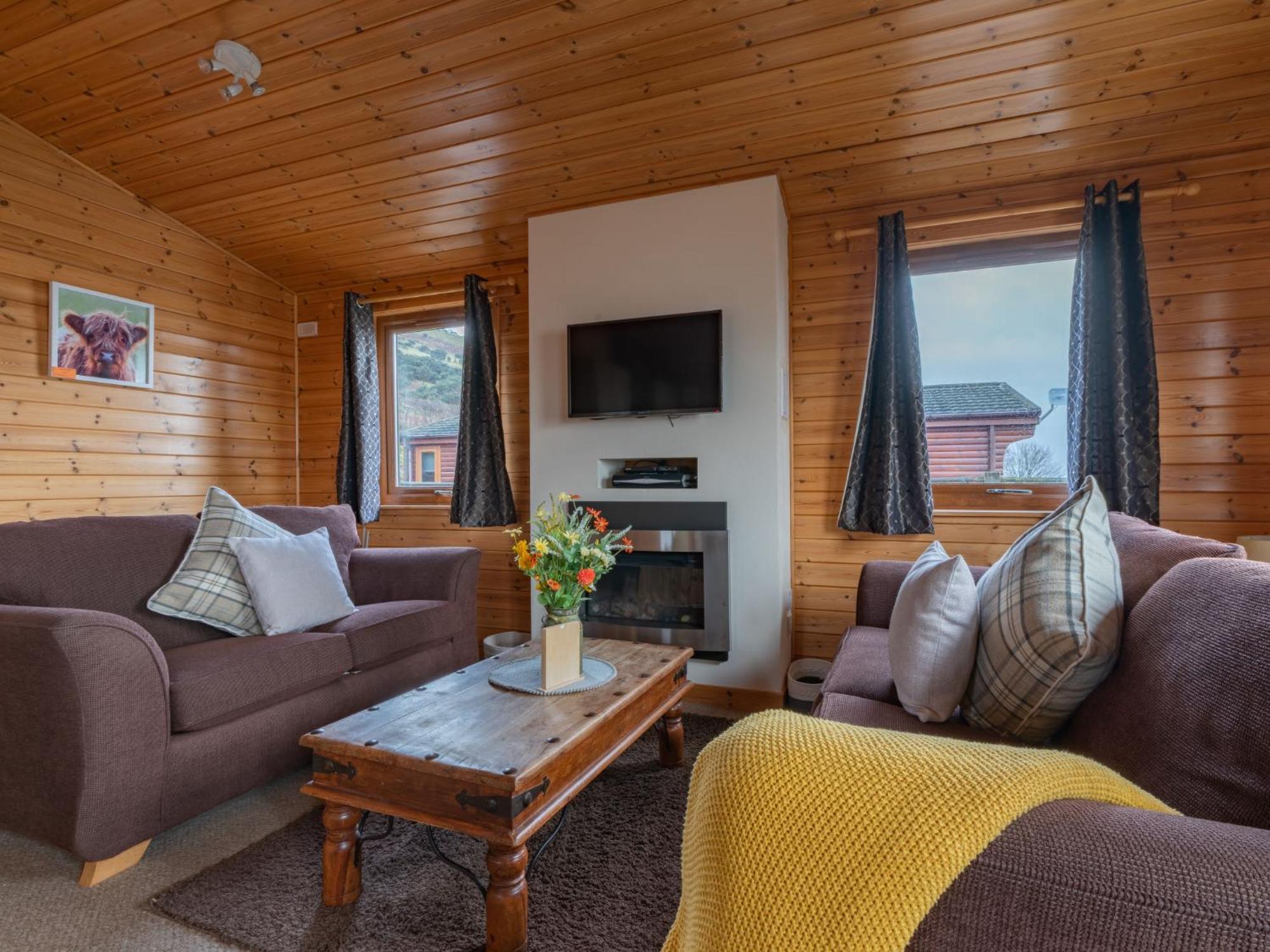 Chalet Loch Leven Lodge 10 By Interhome Kinross Bagian luar foto